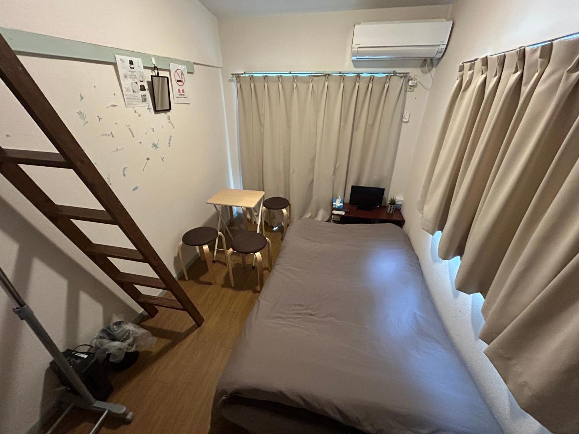 Zwell Hakata Nishijin Apartment *